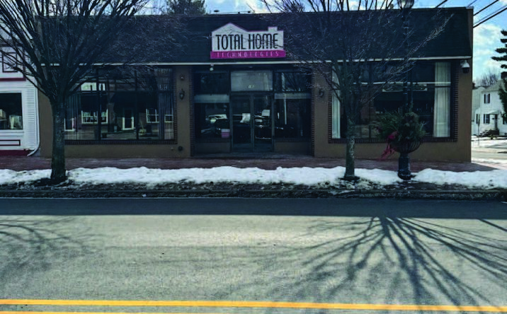 Pictures of Retail property located at 183 Eagle Rock Ave, Roseland, NJ 07068 for lease - image #1