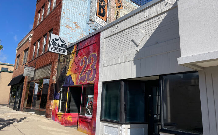 Pictures of Retail, Office property located at 123 E Kalamazoo St, Lansing, MI 48933 for lease - image #1