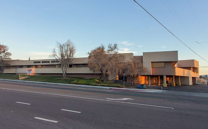 Pictures of Office property located at 18523 Corwin Rd, Apple Valley, CA 92307 for lease - image #1