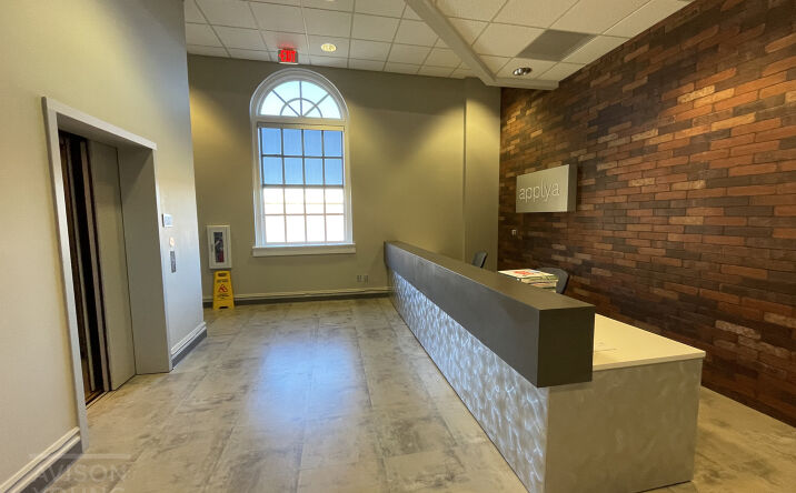 Pictures of Office property located at 131 Falls St, Greenville, SC 29601 for lease - image #1