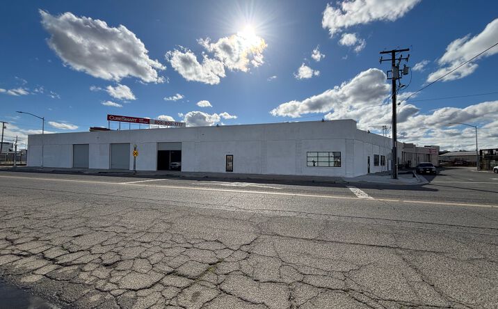 Pictures of Industrial property located at 165 Broadway St, Fresno, CA 93721 for lease - image #1