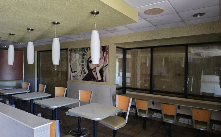 Pictures of Retail property located at 1110 FL-60, Lake Wales, FL 33853 for lease - image #1