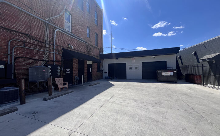 Pictures of Industrial property located at 11 Smith Pl, Columbus, OH 43201 for lease - image #1