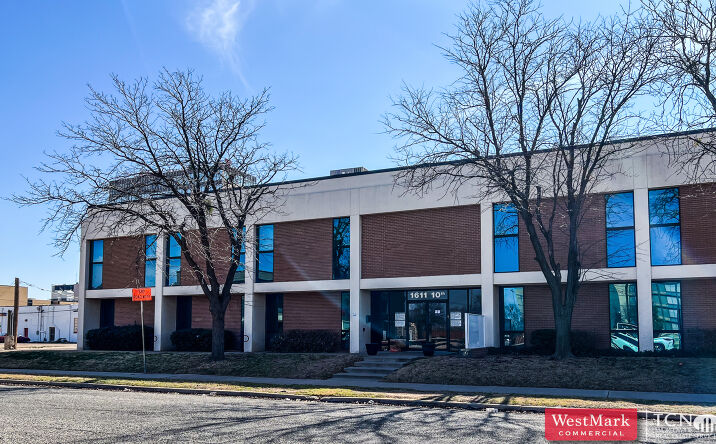 Pictures of Office property located at 1611 10th St, Lubbock, TX 79401 for lease - image #1