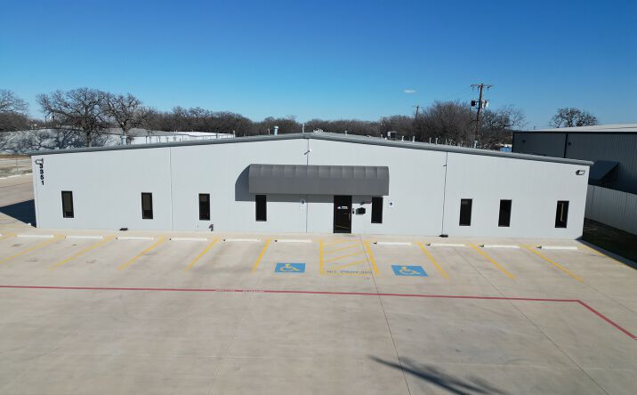 Pictures of Industrial property located at 3337 E Loop 820 S, Fort Worth, TX 76119 for lease - image #1