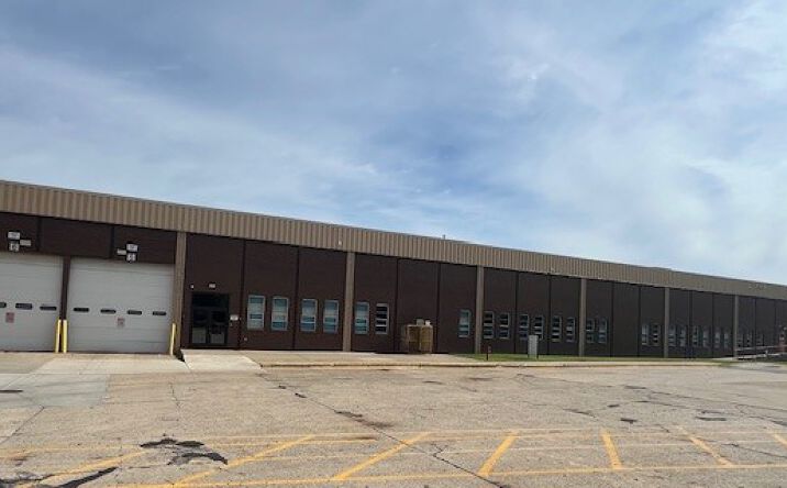 Pictures of Industrial property located at 2929 32nd St SE, Kentwood, MI 49512 for lease - image #1