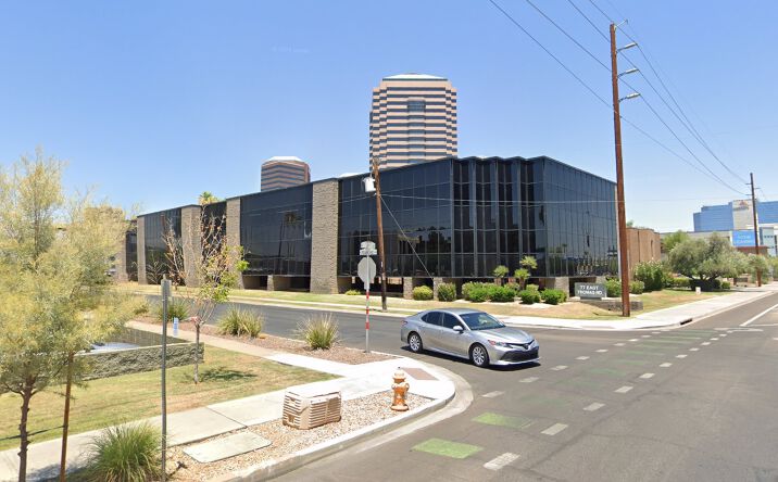 Pictures of Office property located at 77 E Thomas Rd, Phoenix, AZ 85012 for lease - image #1