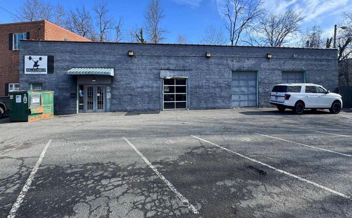 Pictures of Retail, Office, Industrial, Restaurant property located at 130 W Jefferson St, Falls Church, VA 22046 for lease - image #1