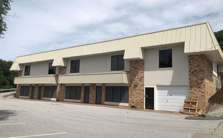 Pictures of Industrial, Retail, Office property located at 3416 Blackhawk Rd, Rock Island, IL 61201 for lease - image #1
