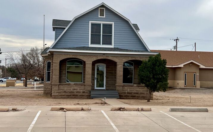 Pictures of Office property located at 801 W Texas Avenue, Artesia, NM 88210 for lease - image #1