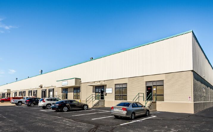 Pictures of Industrial property located at 7973 Allison Ave, Indianapolis, IN 46268 for lease - image #1