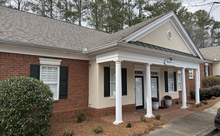 Pictures of Retail, Office property located at 3535 Roswell Rd, Marietta, GA 30062 for lease - image #1