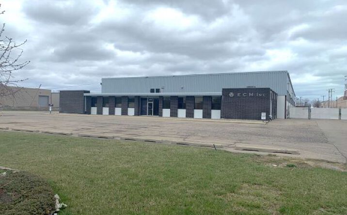 Pictures of Industrial property located at 34700 Commerce Rd, Fraser, MI 48026 for lease - image #1
