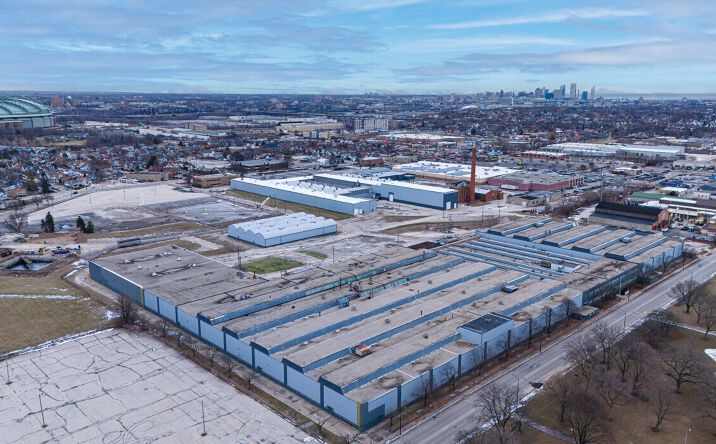 Pictures of Industrial property located at 4701 W Greenfield Ave, West Milwaukee, WI 53214 for lease - image #1