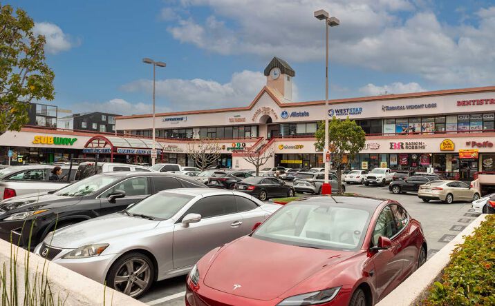 Pictures of Retail, Office property located at 11870 Santa Monica Blvd, Los Angeles, CA 90025 for lease - image #1