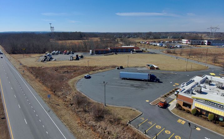Pictures of Retail, Land property located at 2106 & 2118 Belle Hill Rd, Elkton, MD 21921 for lease - image #1
