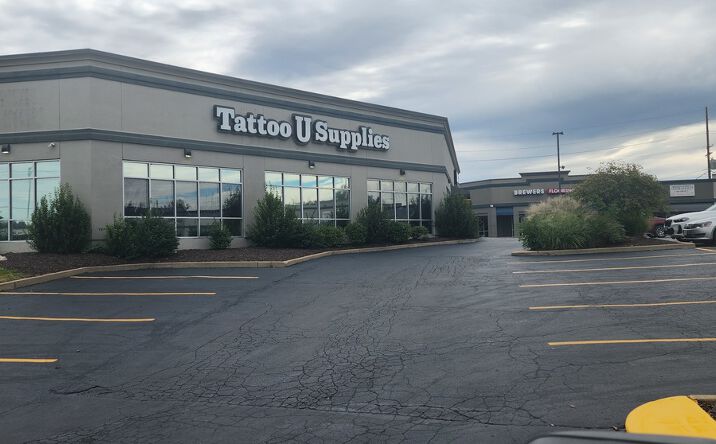 Pictures of Retail property located at 108 Meramec Valley Plaza, Valley Park, MO 63088 for lease - image #1