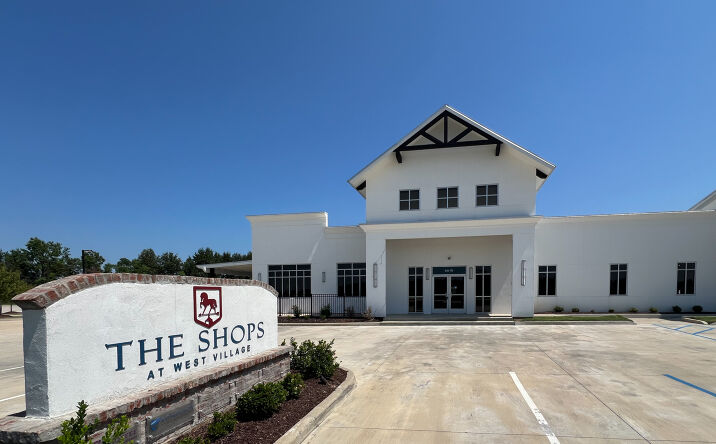 Pictures of Retail, Restaurant property located at 809 Apollo Rd, Scott, LA 70583 for lease - image #1