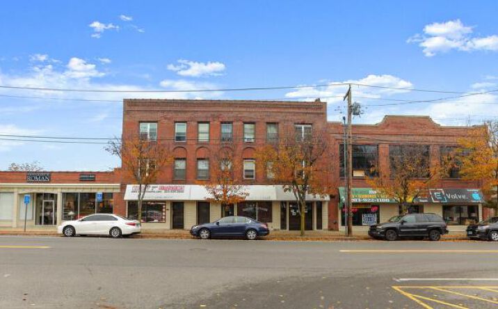 Pictures of Retail property located at 549 Howe Ave, Shelton, CT 06484 for lease - image #1