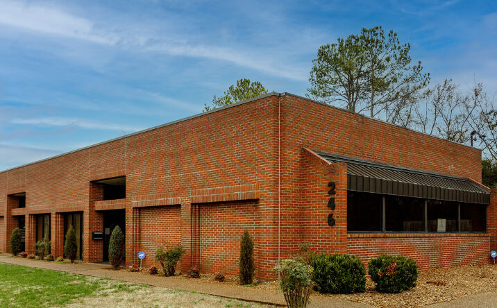 Pictures of Office property located at 246 Wilson Pike Cir, Brentwood, TN 37027 for lease - image #1
