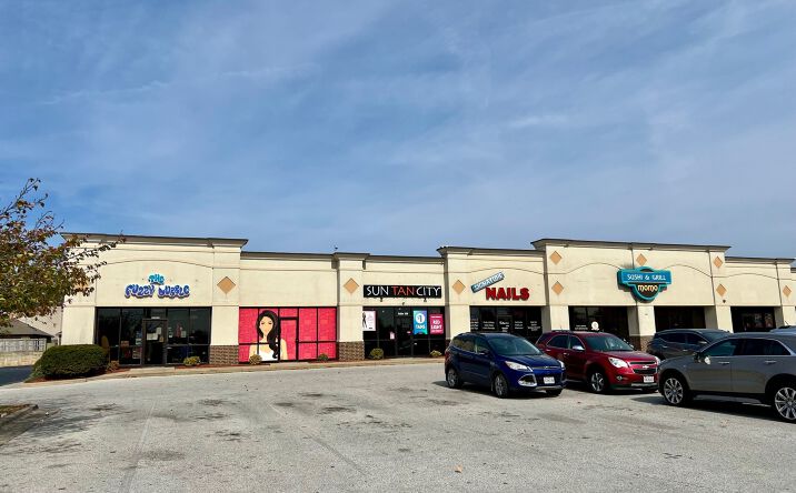 Pictures of Retail property located at 2767 W Republic Rd, Springfield, MO 65807 for lease - image #1