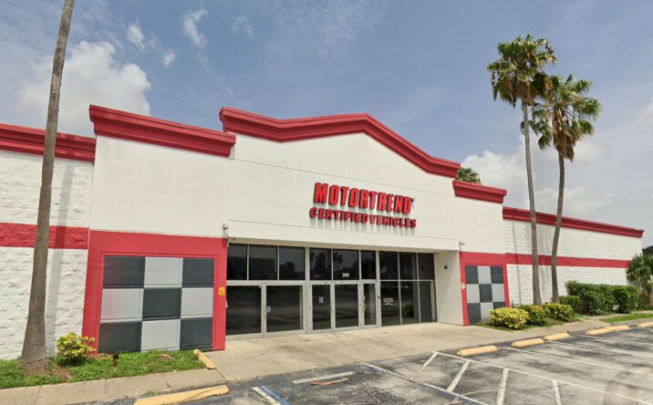 Pictures of Retail property located at 2000 Principal Row, Orlando, FL 32837 for lease - image #1
