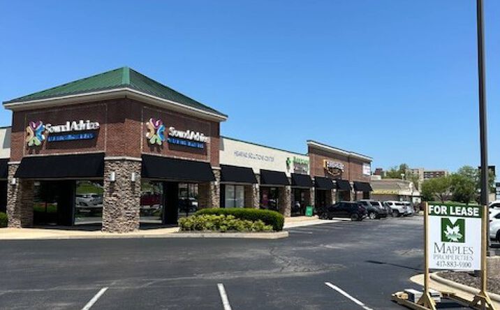 Pictures of Retail, Office, Special Purpose property located at 4133 S National Ave, Springfield, MO 65807 for lease - image #1