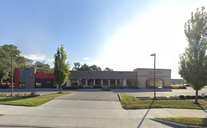 Pictures of Retail, Office property located at 514 N Harrison St, Shelbyville, IN 46176 for lease - image #1