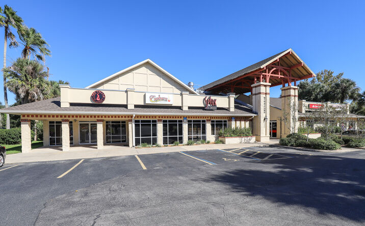 Pictures of Retail, Restaurant property located at 3545 SW 34th St, Gainesville, FL 32608 for lease - image #1