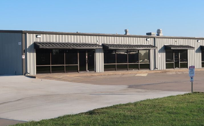 Pictures of Retail, Office property located at 4710 S Emporia St, Wichita, KS 67216 for lease - image #1