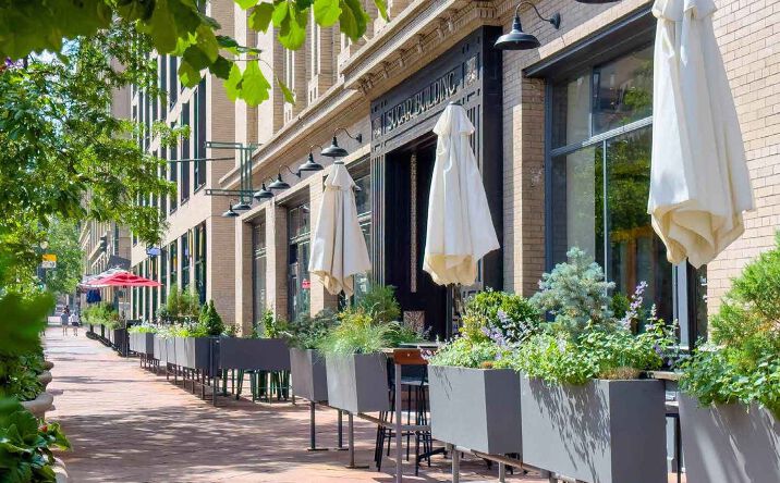 Pictures of Retail, Restaurant property located at 1530 16th St, Denver, CO 80202 for sales - image #1