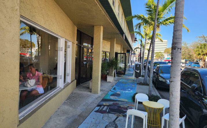 Pictures of Office property located at 534 S Pineapple Ave, Sarasota, FL 34236 for lease - image #1