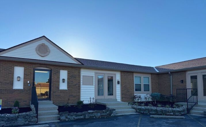 Pictures of Retail, Office property located at 9280 Plainfield Rd, Cincinnati, OH 45236 for lease - image #1