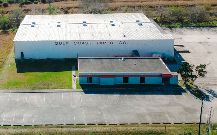 Pictures of Industrial property located at 3705 Houston Hwy, Victoria, TX 77901 for lease - image #1