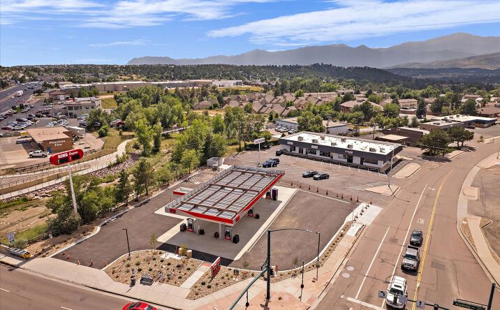 Pictures of Retail, Restaurant property located at 6780 N Academy Blvd, Colorado Springs, CO 80918 for lease - image #1