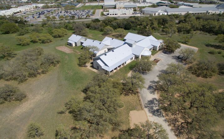 Pictures of Retail, Office, Special Purpose property located at 400 Old Hwy 290, Dripping Springs, TX 78620 for lease - image #1