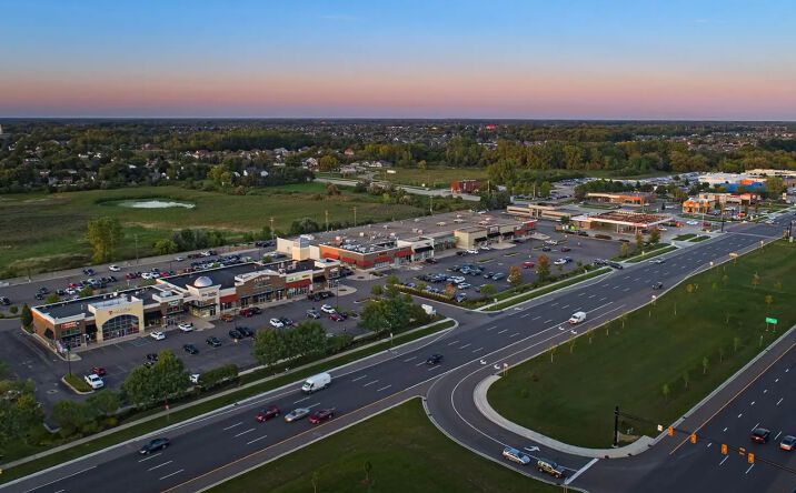 Pictures of Retail property located at 18349 Hall Rd, Macomb, MI 48044 for lease - image #1