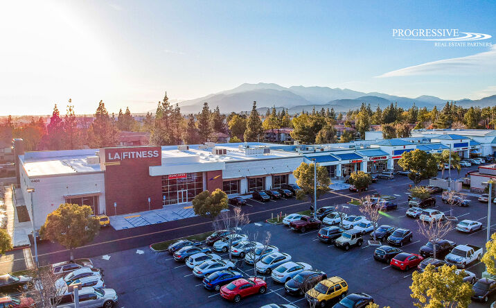 Pictures of Retail property located at 4414 University Pkwy, San Bernardino, CA 92407 for lease - image #1