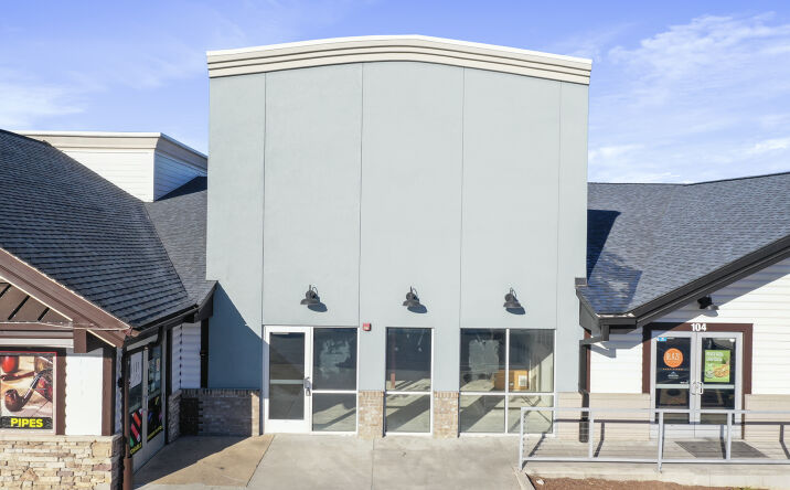 Pictures of Retail property located at 925 Foxcroft Ave, Martinsburg, WV 25401 for lease - image #1