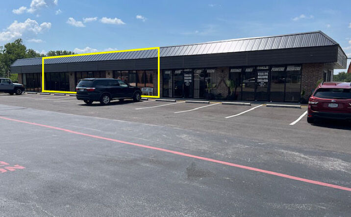 Pictures of Retail, Office property located at 5407 S Campbell Ave, Springfield, MO 65810 for lease - image #1