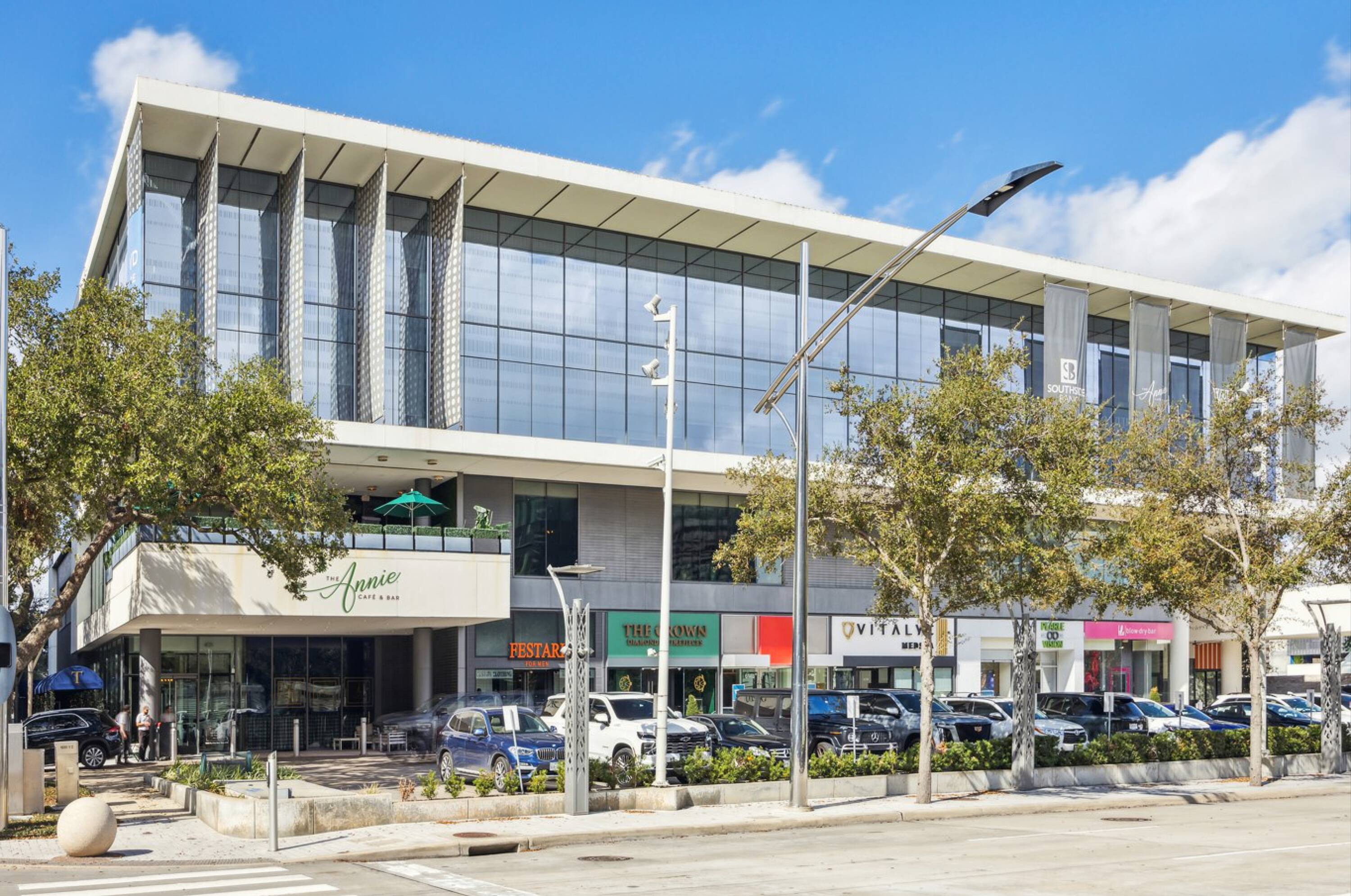 Office Space Available Fully Furnished
