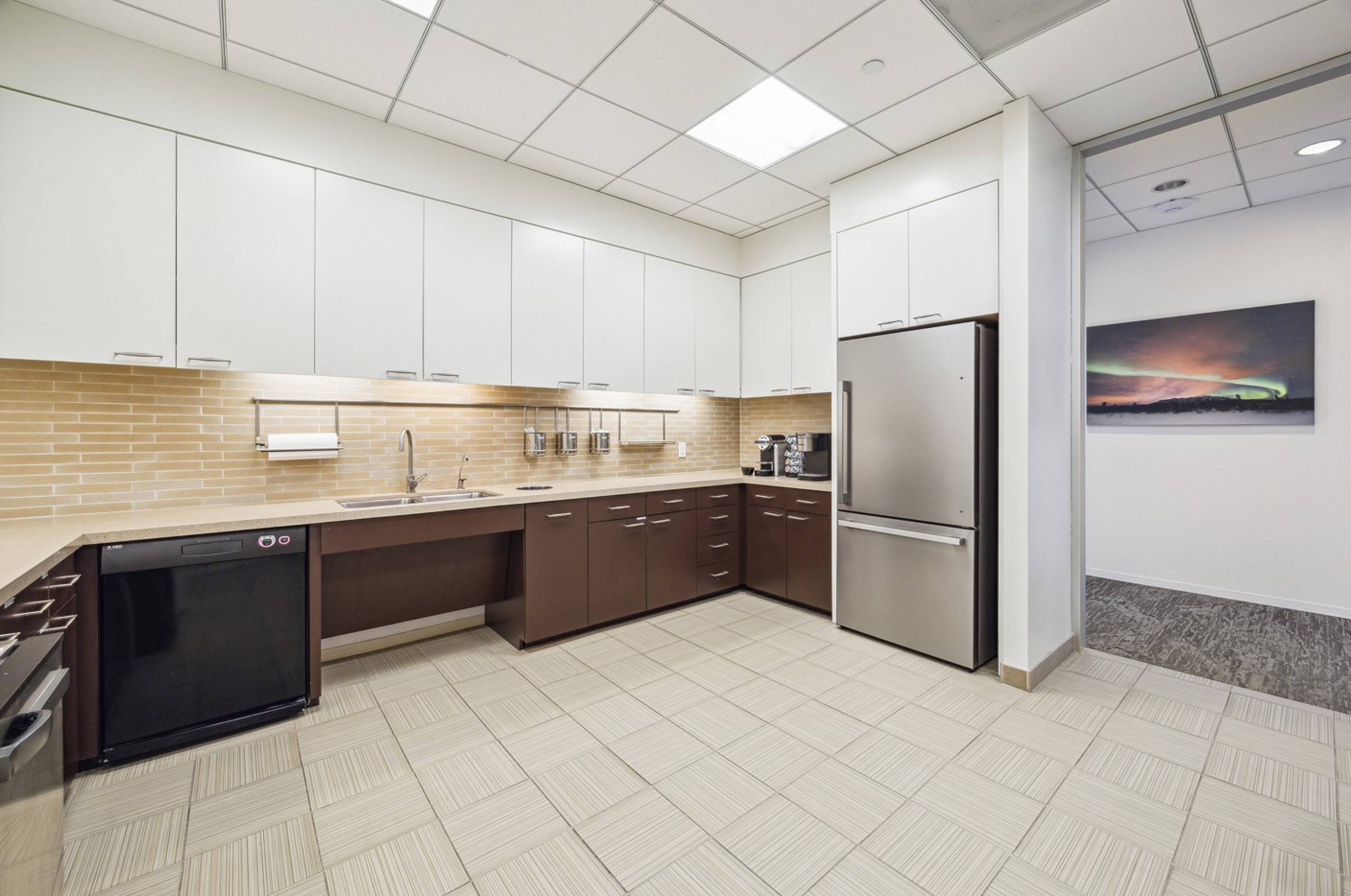 Office Space Available Fully Furnished