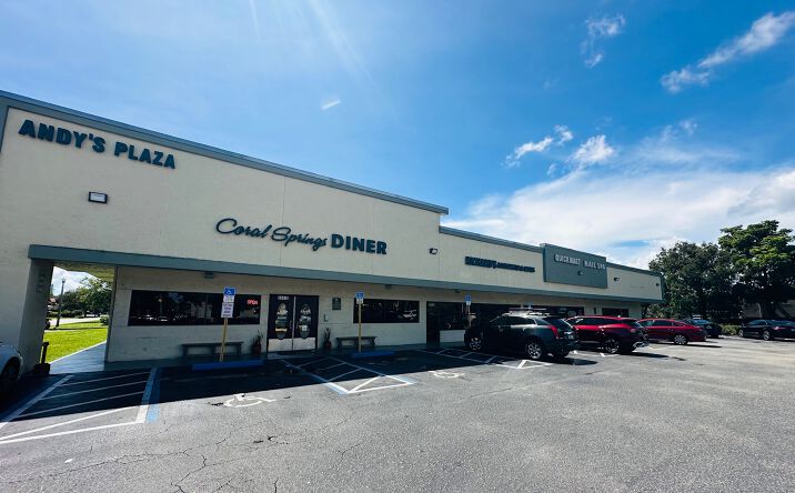 Pictures of Retail, Industrial, Restaurant property located at 10420 W Sample Rd, Coral Springs, FL 33065 for lease - image #1