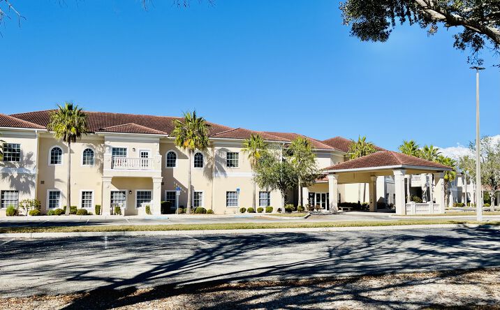 Pictures of Office property located at 836 Sunset Lake Blvd, Venice, FL 34292 for lease - image #1