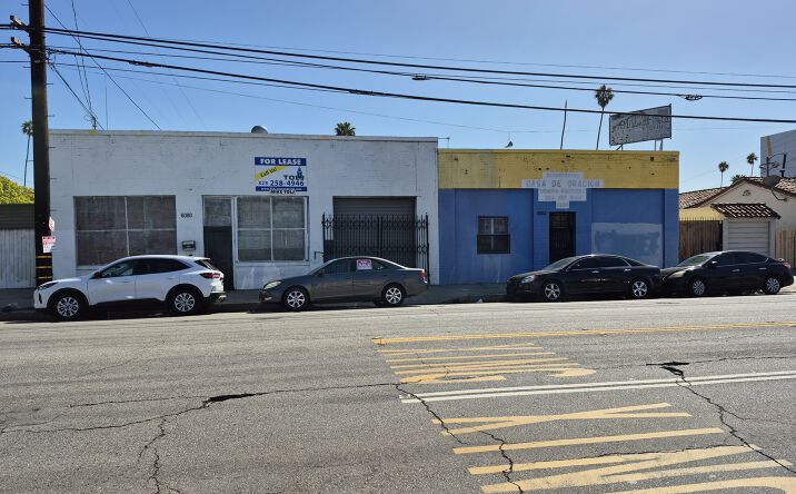 Pictures of Retail property located at 6080 S Hoover St, Los Angeles, CA 90044 for lease - image #1