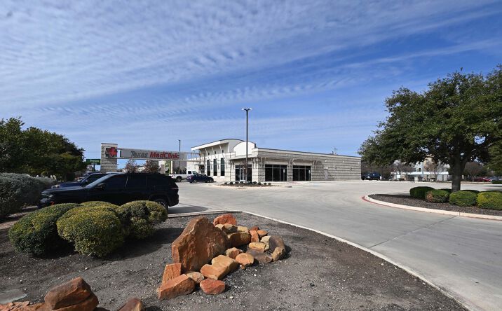 Pictures of Retail, Office property located at 8519 TX-151, San Antonio, TX 78245 for lease - image #1