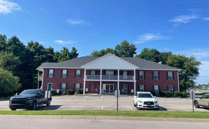 Pictures of Office property located at 2503 Wilma Rudolph Blvd, Clarksville, TN 37040 for lease - image #1