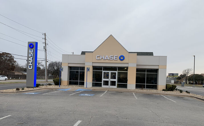 Pictures of Retail property located at 3250 Rebecca Ln., Abilene, TX 79606 for lease - image #1