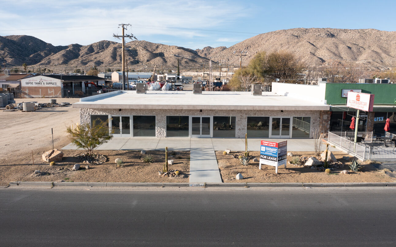 Palm TX 英語版 USEDジャンク扱い 55684 29 Palms Hwy, Yucca Valley, CA 92284 | Crexi.com