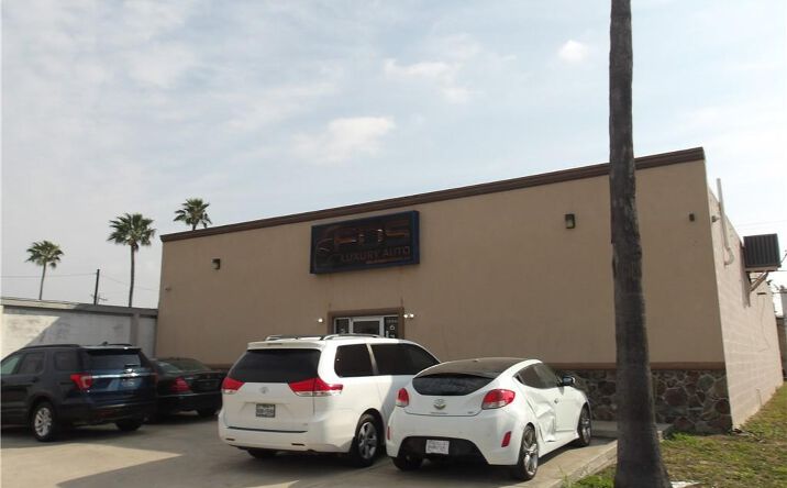 Pictures of Retail, Office property located at 503 S 11th Street, McAllen, TX 78501 for lease - image #1